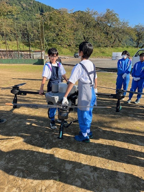 ドローン操作体験